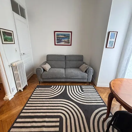Coeur De - Et Centre Apartment *