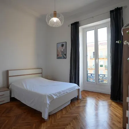 Apartment Coeur De - Et Centre Nice